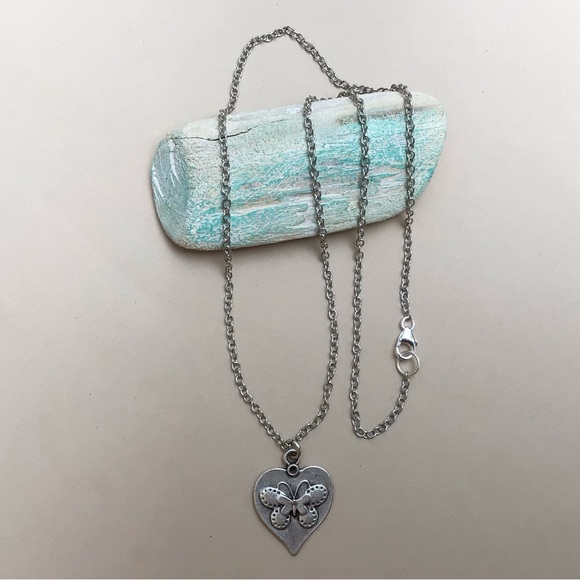 Sundance Charm Antique Silver Necklace - Picture 10 of 10